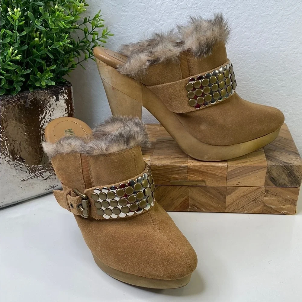 Clearance! Michael Kors‎ Tan Fur-Lined Studded Platform High Heel Mules Sz 9.5